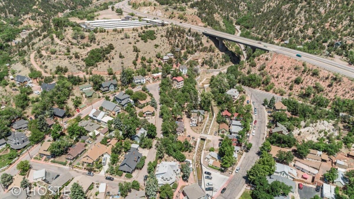 *H* New! Manitou Springs Downtown Retreat * Villa Екстериор снимка